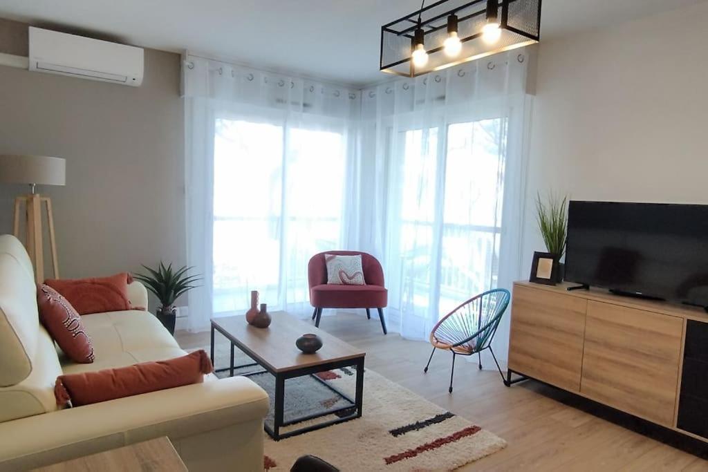 Les Geraniums, Bel Appartement Renove, Proche Plage Et Commerces La Seyne-sur-Mer Exterior foto